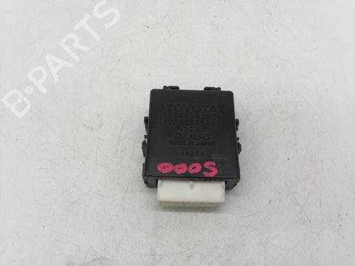 Module électronique TOYOTA RAV 4 III (_A3_) 2.2 D 4WD (ALA30_, ALA30R) (177 hp) 31917314