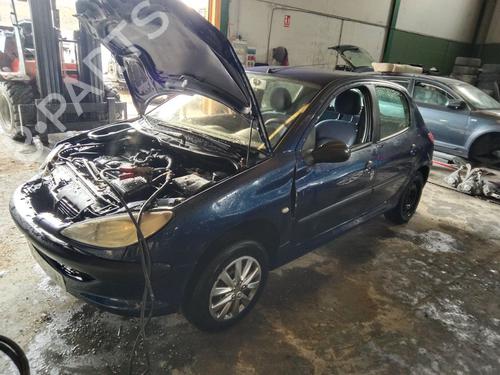 Pièces Détachées Usagées PEUGEOT 206 Hatchback (2A/C) 1.4 LPG (75 hp) 4421793