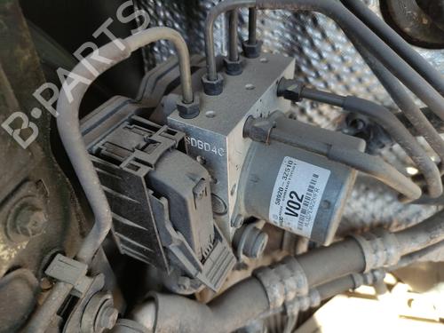 Used ABS pump HYUNDAI i40 I (VF) 1.7 CRDI (141 hp) 9527219