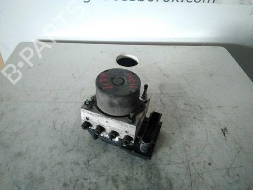 Used ABS pump NISSAN MICRA III (K12) 1.2 16V (80 hp) 3200336