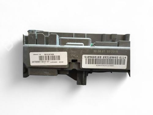 Boîte à Fusibles BMW X5 (E70) xDrive 35 i (306 hp) 32374725