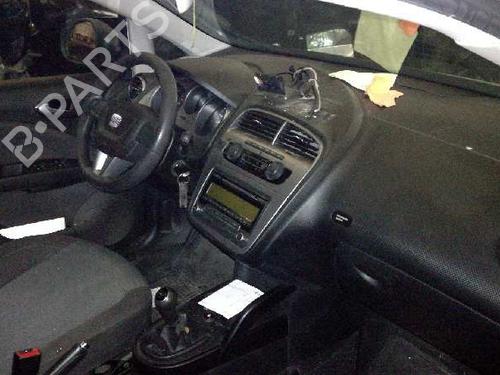 Fuse box SEAT ALTEA XL (5P5, 5P8)  | BP8214934E1 