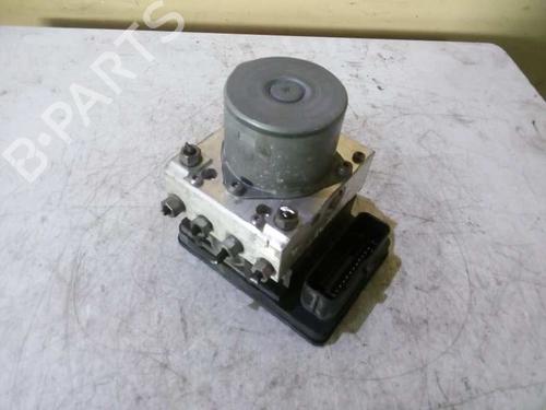 Used ABS pump SKODA RAPID (NH3, NK3, NK6) 1.2 TSI (105 hp) 2670316
