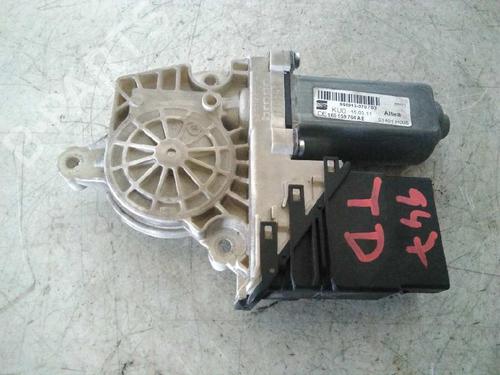 Used Right rear window motor SEAT ALTEA XL (5P5, 5P8) [2006-2015]  4686447