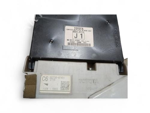 Sikringsdåse TOYOTA PRIUS (_W3_) 1.8 Hybrid (ZVW3_) (99 hp) 32374732