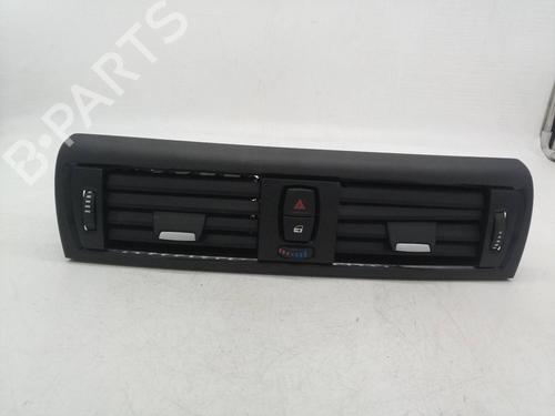 Used Air vent BMW 1 (F20) 118 i (170 hp) 29821100