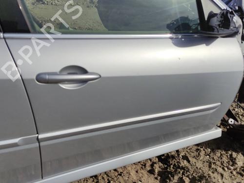 Right front door RENAULT LAGUNA III (BT0/1) 2.0 dCi (BT01, BT08, BT09, BT0E, BT0K, BT12, BT1C, BT1D,... | BP16672166C3 