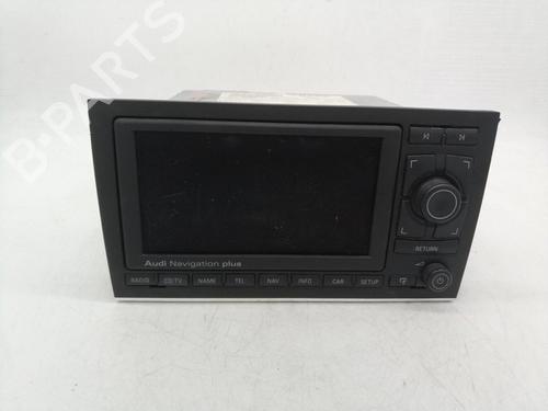 Used Radio AUDI A4 B7 (8EC) 2.0 TDI (170 hp) 30328487