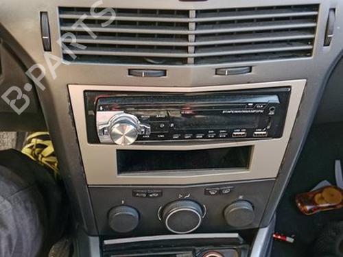 Left mirror OPEL ASTRA H (A04)  | BP29289848C26 