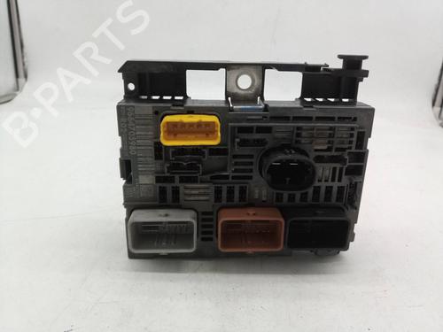 Used Fuse box PEUGEOT 407 SW (6E_, 6D_) [2004-2011]  17956224