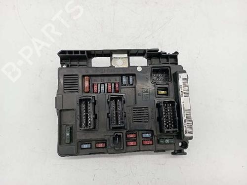 Used Fuse box CITROËN XSARA PICASSO (N68) 1.6 HDi (90 hp) 10319843