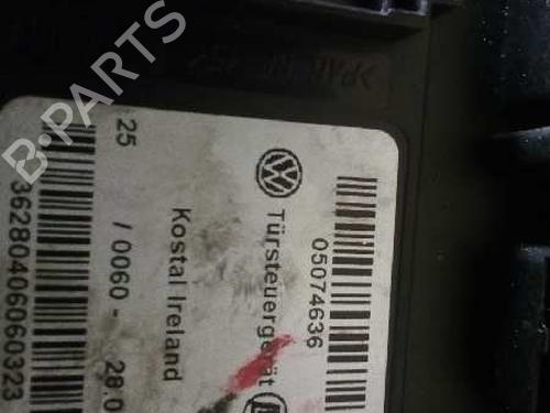Right front window motor AUDI A3 (8P1)  | BP2676773E20 