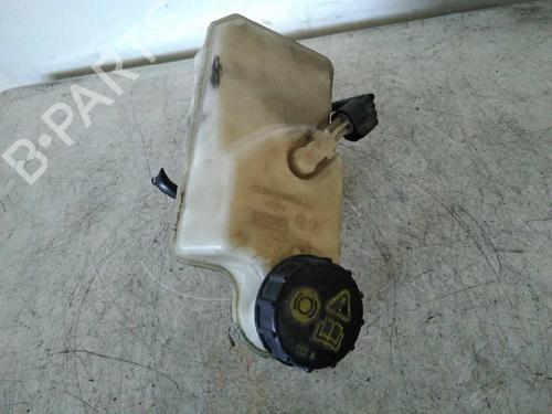 Used Brake master cylinder VOLVO V50 (545) 2.0 D (136 hp) 6067040
