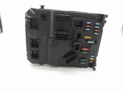 Sikringsdose CITROËN XSARA PICASSO (N68) 2.0 HDi (90 hp) 28974148