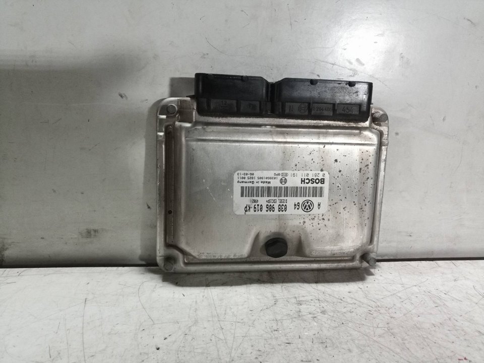 Kit De Clés Et ECU Pour Seat Leon 1.9 TDI 110cv - Bosch, Référence 038906012AT, Occasion