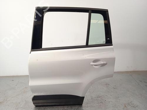 Used Left rear door VW TIGUAN (5N_) 2.0 TDI (110 hp) 29123995