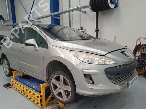Used Parts PEUGEOT 308 I (4A_, 4C_)  2.0 HDi  4528341
