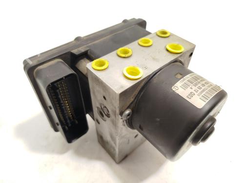 Used ABS pump MERCEDES-BENZ C-CLASS (W203) C 220 CDI (203.006, 203.008) (143 hp) 28184282