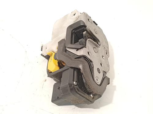 Used Front left lock OPEL ZAFIRA TOURER C (P12) 2.0 CDTi (75) (130 hp) 32184270