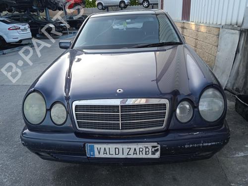 Left taillight MERCEDES-BENZ E-CLASS (W210) E 240 (210.061) | BP19775995C34