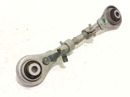 Used Right rear suspension arm Right rear suspension arm 38755556 38755556