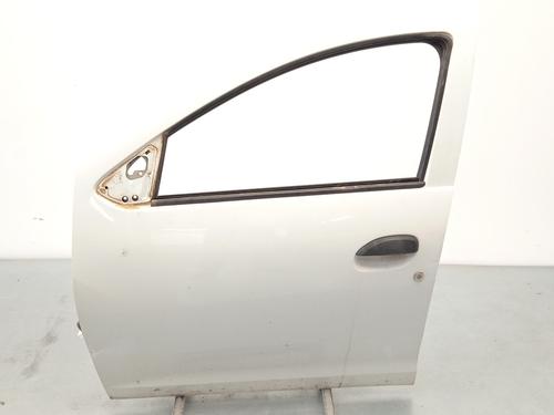 left-front-door-dacia-sandero-ii-2012-37261302 main image