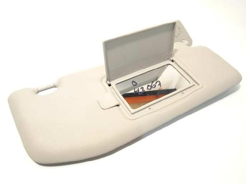 Used Right sun visor Right sun visor 6581817 6581817