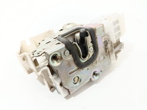 Used Front right lock Front right lock MERCEDES-BENZ B-CLASS Sports Tourer (W245) B 180 CDI (245.207) (109 hp) 34539104 34539104