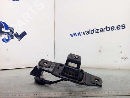 Used Electronic module LEXUS IS II (_E2_) 220d (ALE20) (177 hp) 2853017
