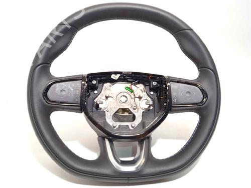 Volante LYNK & CO 01 PHEV (261 hp) 17091133