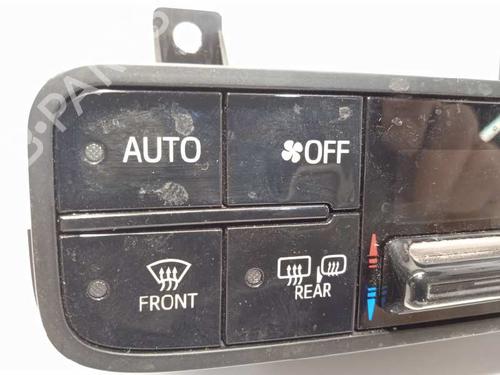 Climate control TOYOTA AURIS Estate (_E18_) 1.6 D4-D (WWE185_) | BP7657477I5 
