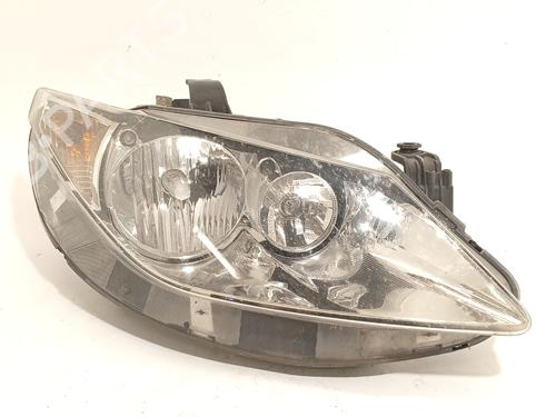 Used Right headlight Right headlight SEAT IBIZA IV SC (6J1, 6P5) 1.9 TDI (105 hp) 35904448 35904448