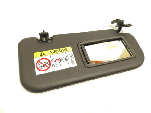 Used Right sun visor Right sun visor 32290424 32290424