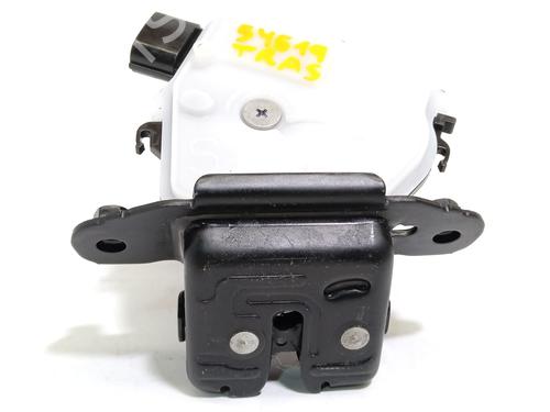 Tailgate lock TOYOTA COROLLA Hatchback (_E21_, _EA1_, _EH1_) 1.8 Hybrid (ZWE211) | BP20848974C101 