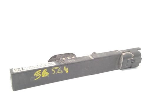 Antena/Base PEUGEOT 208 II (UB_, UP_, UW_, UJ_) 1.2 PureTech 130 (131 hp) 28585071