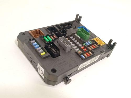 fuse-box-citroen-c4-ii-nc_-2009-38933401 main image