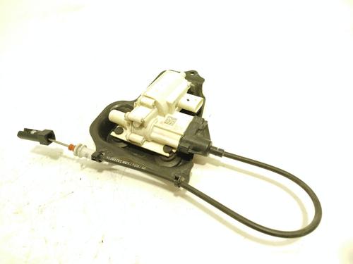 Højre bagtil lås Højre bagtil lås MERCEDES-BENZ GLE Coupe (C292) 350 d 4-matic (292.323, 292.324) (258 hp) 33812876 33812876