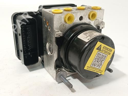 Used ABS pump TOYOTA YARIS (_P13_) [2010-2020]  31010631