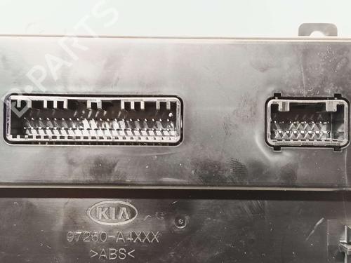 Climate control KIA CARENS IV 1.7 CRDi | BP38534245I5 - Image 4