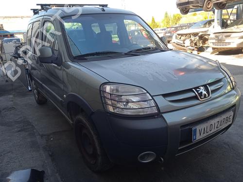 Left headlight PEUGEOT PARTNER MPV (5_, G_) 1.6 HDi 90 | BP29472238C28 