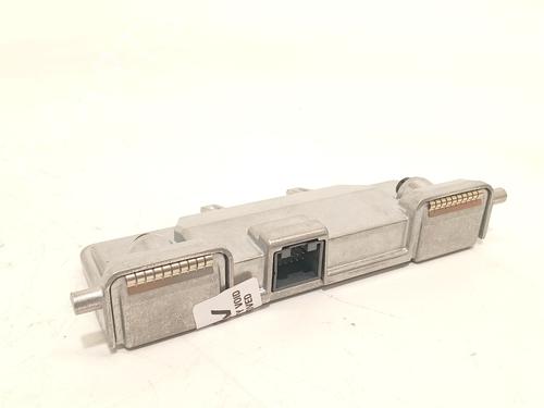 Electronic module JAGUAR F-PACE (X761) 2.0 TD4 AWD | BP37425901M83 - Image 2