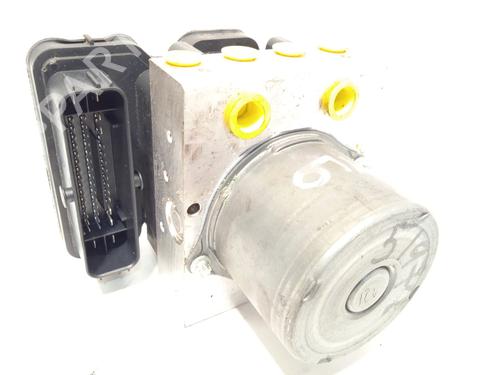 Used ABS pump TOYOTA YARIS CROSS (MXP_) [2020-2026]  21018309