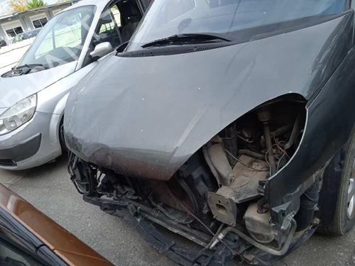 Left front door PEUGEOT 807 (EB_) 2.0 HDI | BP16013997C2