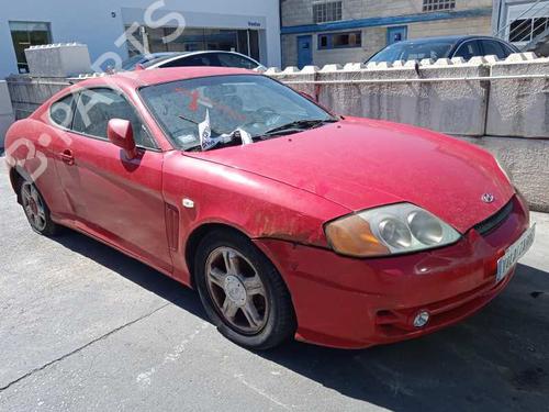 Left headlight HYUNDAI COUPE I (RD) 2.0 16V | BP17740112C28 