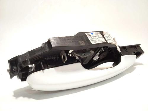 rear-left-exterior-door-handle-ford-focus-iv-hn-10-ecoboost-jx7ba264a27aaf-2018-13381232 main image