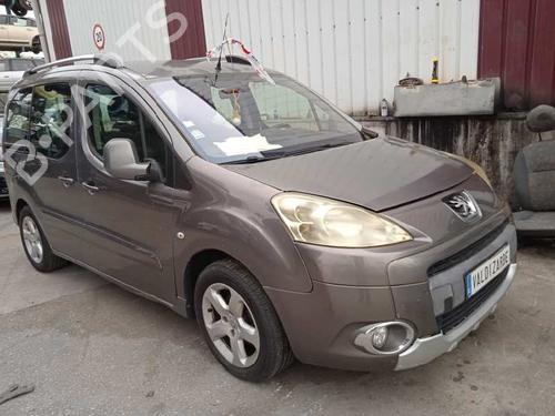 Instrument cluster PEUGEOT PARTNER Tepee 1.6 HDi 16V | BP13025841C47 