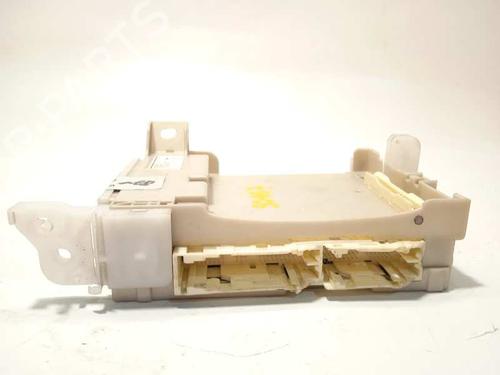 Fuse box TOYOTA YARIS (_P13_) 1.5 Hybrid (NHP130_, NHP130) | BP12926106E1 