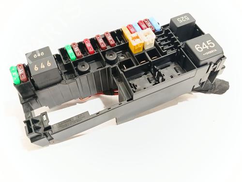 Used Fuse box Fuse box VW TAIGO (CS1) 1.0 TSI (116 hp) 36322080 36322080