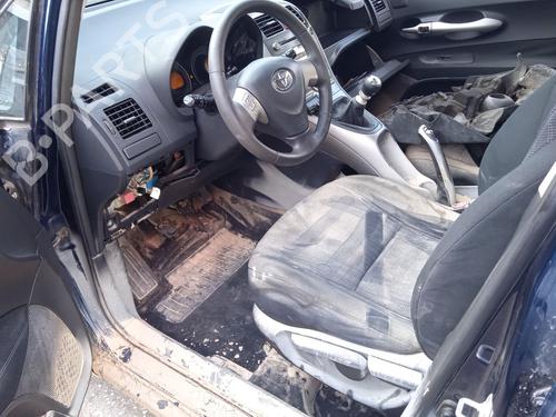 Left front window switch TOYOTA AURIS (_E15_) 1.4 D-4D (NDE150_, NDE150R) | BP31190315I27 