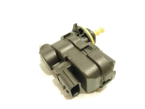 Used Headlight adjuster motor RENAULT MEGANE IV Hatchback (B9A/M/N_) 1.2 TCe 130 (B9MR) (130 hp) 31608691